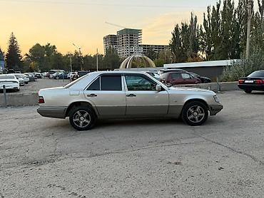 rolls rois: Mercedes-Benz E-Class: 1994 г., 2.2 л, Механика, Бензин, Седан — 6