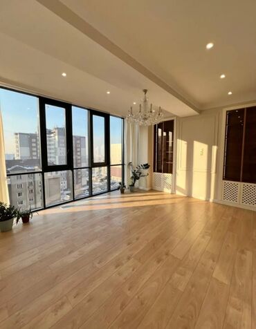 сдаю пивной бар: 3 комнаты, 120 м², Элитка, 7 этаж, Евроремонт