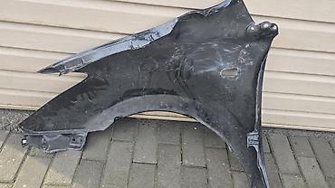 Капоты и комплектующие: Toyota — 9