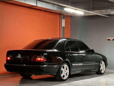 Mercedes-Benz: Mercedes-Benz E-Class: 2000 г., 4.3 л, Автомат, Бензин, Седан — 2