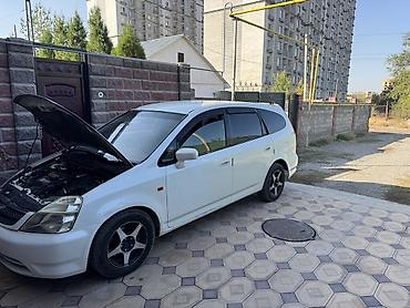 Honda Stream: 2002 г., 2 л, Автомат, Бензин, Минивэн at lalafo.kg Honda Stream: 2002 г., 2 л, Автомат, Бензин, Минивэн