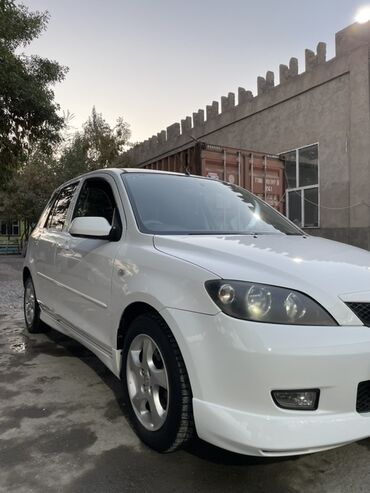обмен на авто с доплатой: Продаю Mazda demio объем двигателя 1.5 автомат (змейка) год выпуска