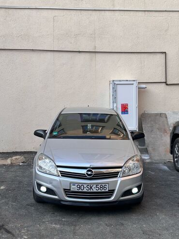 vrangler fara: Opel Astra: 1.4 l | 2007 il 262000 km Hetçbek