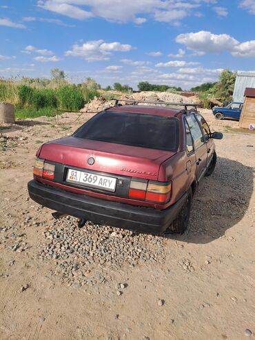 аппарат автомойка цена: Volkswagen Passat: 1989 г., 1.8 л, Механика, Бензин, Седан