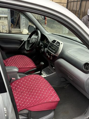 Toyota: Toyota RAV4: 2002 г., 2 л, Автомат, Бензин, Кроссовер — 10