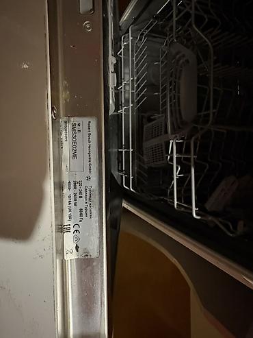 kofe qabi: Bosch qab yuyan maşın – sərbəst quraşdırılan model Xüsusiyyətlər: - — 9