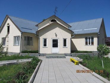 дом киргизия 2: 250 кв. м, 6 бөлмө