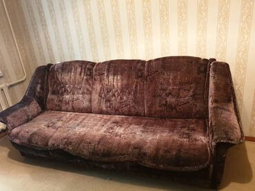 старый вещи: Отдаем даром диван и 2 кресла. Состояние старое