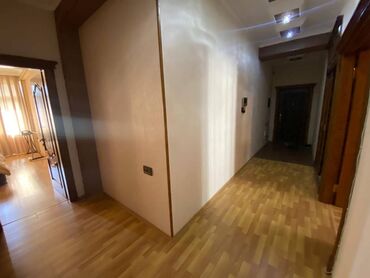 Uzunmüddətli kirayə mənzillər: Nərimanov metrosuna 5 dəqiqəlik məsafədə (Azenko binası): Nərimanov -da lalafo.az — 10 Uzunmüddətli kirayə mənzillər: Nərimanov metrosuna 5 dəqiqəlik məsafədə (Azenko binası): Nərimanov — 10