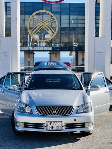 Транспорт: Toyota Crown: 2004 г., 3 л, Автомат, Бензин, Седан