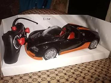 Autići: BUGATTI VEYRON AUTO IGRACKA NA DALJINSKI NOVO OGROMAN 1:14 | Cene — 10