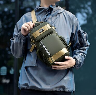 брендовые кошельки: ПРОДАЮ НОВУЮ,КАЧЕСТВЕННУЮ И ОЧЕНЬ СТИЛЬНУЮ СУМКУ/БАРСЕТКУ В ДВУХ