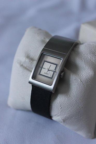 Ručni satovi: ORIGINALNI STARI ŽENSKI SAT AXCENT X4700, PERFEKTAN, RETKO | Veoma — 1