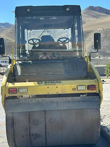 dw 200: Каток дорожный BOMAG BW 161 AD-4 Описание: - Двухвальцовый — 1