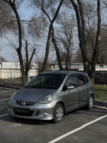 хода жаз: Honda Fit: 2004 г., 1.3 л, Вариатор, Бензин, Хэтчбэк