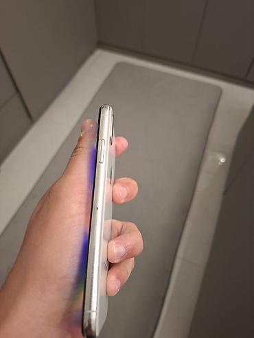iphone x gəncə: IPhone X, Gümüşü — 4