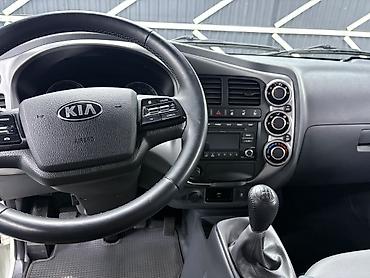 Kia: Kia BONGO: 2020 г., 2.4 л, Механика, Газ, Бус — 8