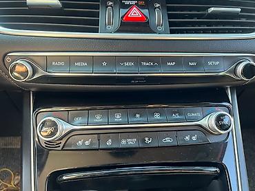 Продажа авто: Hyundai Grandeur: 2018 г., 2.4 л, Автомат, Гибрид, Седан — 6