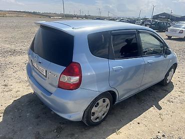 jak авто: Honda Jazz: 2004 г., 1.4 л, Механика, Бензин, Хэтчбэк — 1