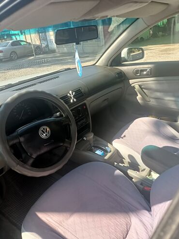 w210 дверные карты: Volkswagen Passat: 1997 г., 1.6 л, Автоматтык, Бензин, Седан