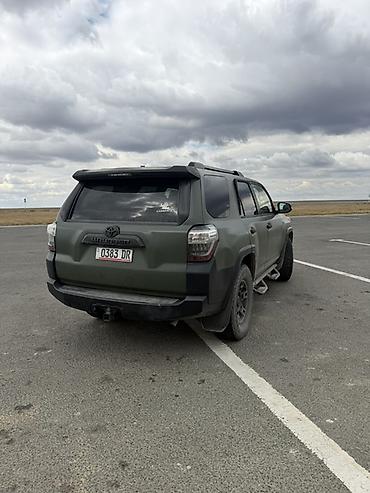 фуранер авто: Toyota 4Runner: 2021 г., 4 л, Автомат, Бензин, Внедорожник — 4