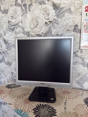 купить маленький телевизор: Монитор, Acer, Колдонулган, LCD, 17" - 18"