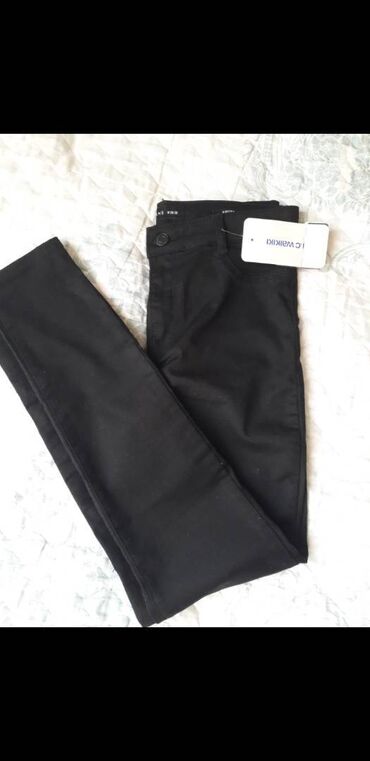 crne pantalone uske: Skroz nove, sa etiketom nijednom nosene, crne farmerice iz Lc