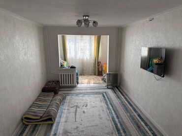 сдаю квартиру на долгий срок в аламедине: 1 комната, 32 м², 104 серия, 2 этаж, Евроремонт