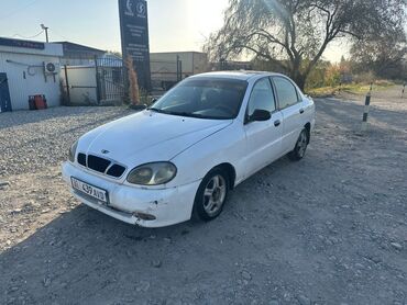 срочно продам машину дёшево: Daewoo Lanos: 1997 г., 1.3 л, Автомат, Бензин, Седан