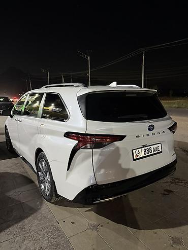 Toyota: Toyota Sienna: 2021 г., 2.5 л, Автомат, Гибрид, Минивэн — 5