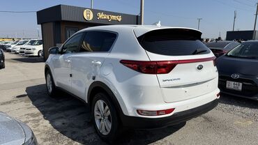 Kia: Kia Sportage: 2018 г., 1.7 л, Автомат, Дизель, Кроссовер