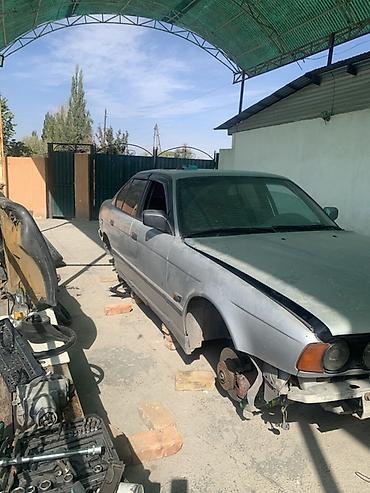 бампер мерседес 140: BMW 5 series: 1991 г., 3.2 л, Механика, Бензин — 2