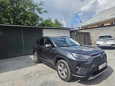 sprinter 4 4: Toyota RAV4: 2020 г., Гибрид, Кроссовер — 2