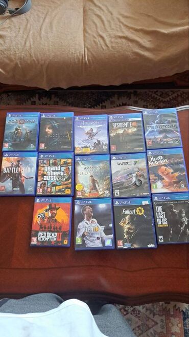 Oyun diskləri və kartricləri: Red Dead Redemption 2, Macəra, İşlənmiş Disk, PS4 (Sony Playstation 4), Ünvandan götürmə, Pulsuz çatdırılma