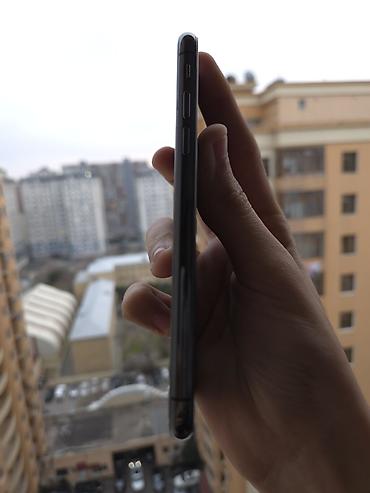 Apple iPhone: IPhone X, 64 GB, Qara, Zəmanət, Face ID, Sənədlərlə — 3