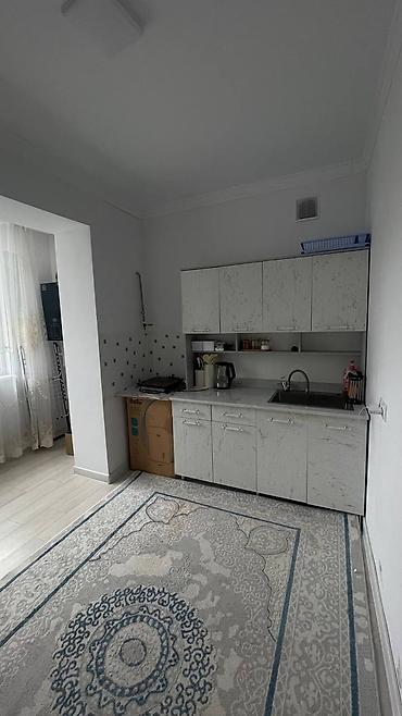 Аренда комнат: 🏠 1 бөлмөлүү квартира ижарага берилет! 📍 Ленин району, ПМК-3 — 9
