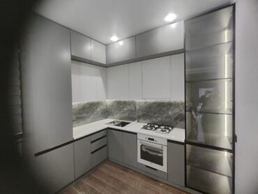 Кухонные гарнитуры: Погон метр 14000 сомдон ойдо Доставка установка — 9