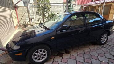 форд мазда: Mazda 323: 1996 г., 1.6 л, Механика, Бензин, Седан