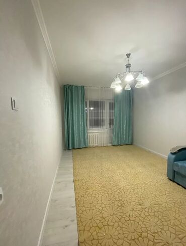 Продажа квартир: 1 комната, 36 м², 106 серия, 2 этаж, Евроремонт