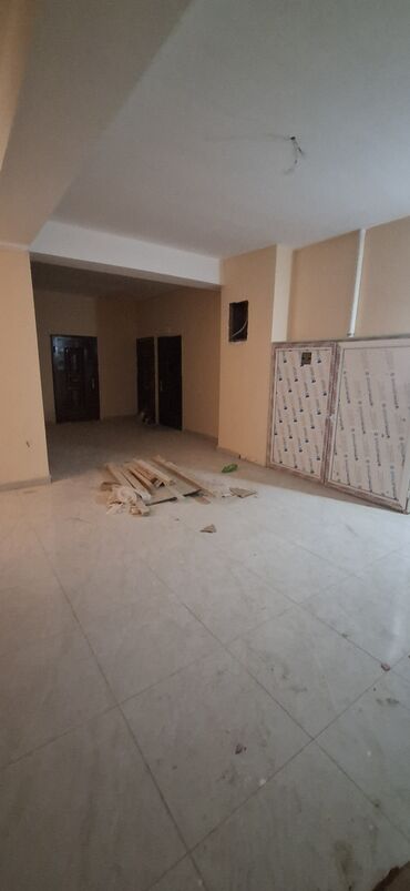 Kommersiya daşınmaz əmlakının satışı: Sarayda yeni tikili binanın 1-ci mərtəbəsində geniş obyekt/kommersiya -da lalafo.az — 4 Kommersiya daşınmaz əmlakının satışı: Sarayda yeni tikili binanın 1-ci mərtəbəsində geniş obyekt/kommersiya — 4