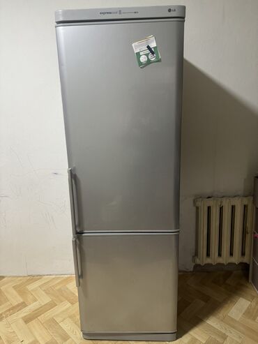 миний холодильник: Холодильник LG, Б/у, Двухкамерный, 80 * 190 *