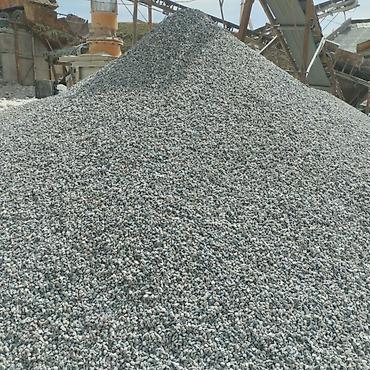 Смесь щебень и отсев: Щебень фракции 5–20 мм и отсев (каменная пыль) Описание: - Дроблёный — 6