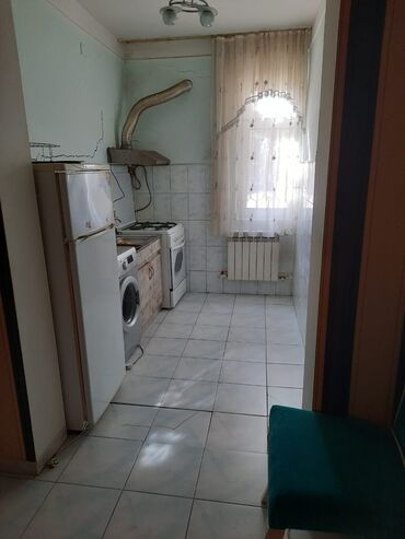 Uzunmüddətli kirayə mənzillər: Nəsimi rayonu, 2‑ci Mikrorayon, “Əcəmi” metrosuna yaxın ərazidə 2 — 8