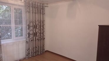 дом в село садовое: 30 м², 2 комнаты, Парковка, Забор, огорожен