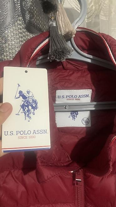 поло куртка: Стеганый мужской жилет U.S. Polo Assn. - Цвет: насыщенный бордовый - — 6