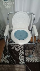 Медицинское оборудование: Sudna satilir tezedir istifade olunmayib tekerlidir.247m alinib 180m