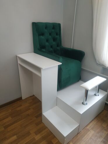 Оборудование для бизнеса: Педикюрное кресло (трон) для салона красоты, все размеры стандартны и