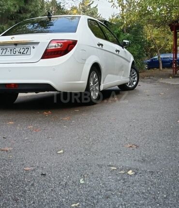 turbo az ilkin odenis 1000 azn: Iran Khodro : 1.7 l | 2024 il 72000 km Sedan