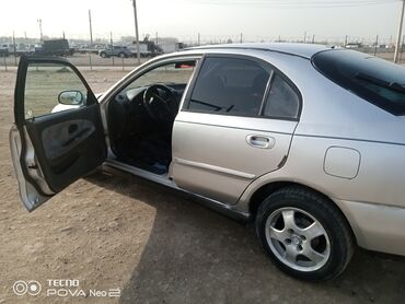 Mitsubishi: Mitsubishi Carisma: 1998 г., Механика, Бензин, Купе — 9