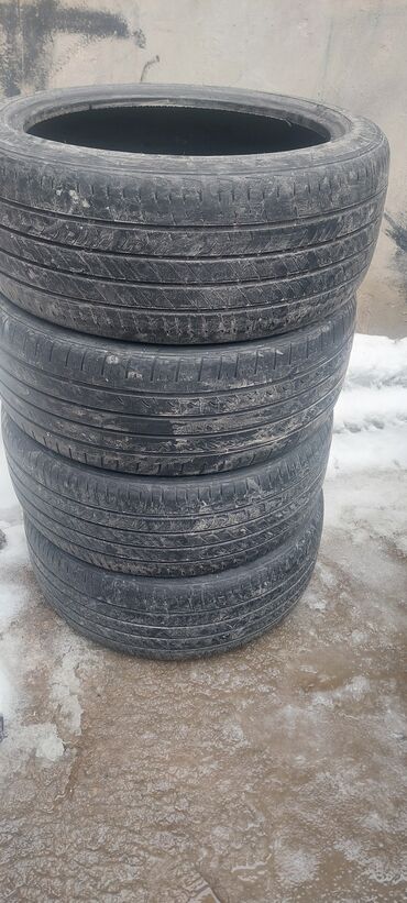 Təkərlər: İşlənmiş Şin Kumho 215 / 45 / R 17